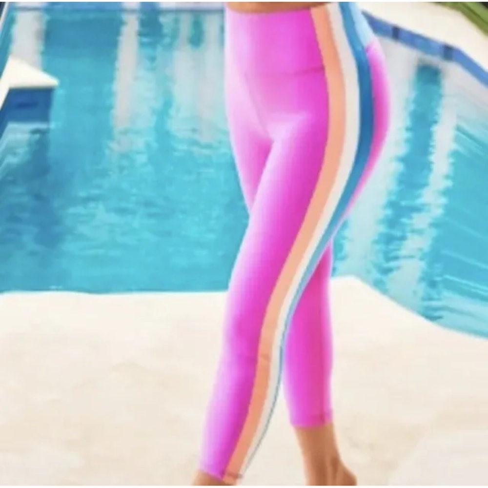 NWOT Lilly Pulitzer large Weekender Hi Rise Leggings Med Amethyst +Side Stripes